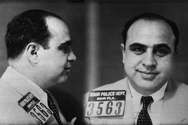 Fotografías policiales de Al Capone (Miami, 1930)