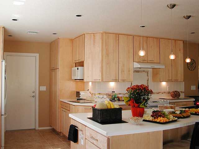 Kitchen cabinets