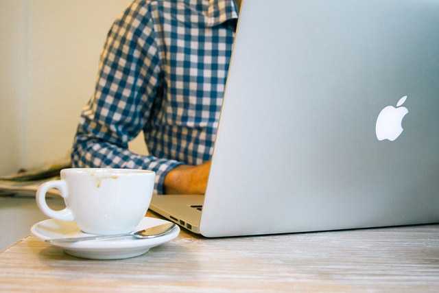 Businessman, Coffee and Macbook Pro