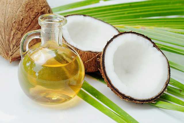 Virgin coconut oil as moistrizer